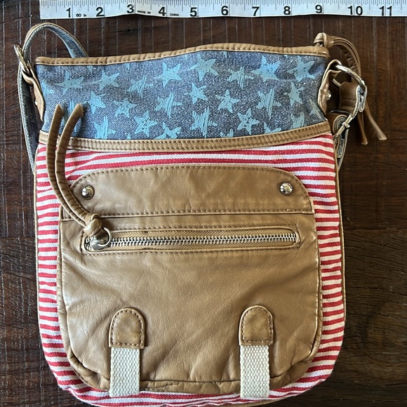 Cato Stars and Stripes Purse - Picture 8 of 8